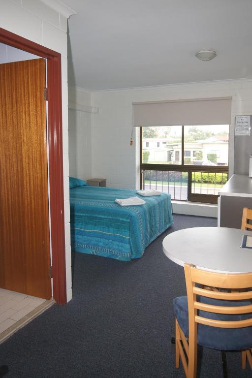 Cedar Lodge Motel Таунсвилл Номер фото